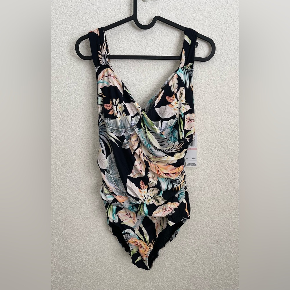 💃 JANTZEN Cabana Queen Surplice One-Piece Tummy Control Swimsuit NWT Size 10
